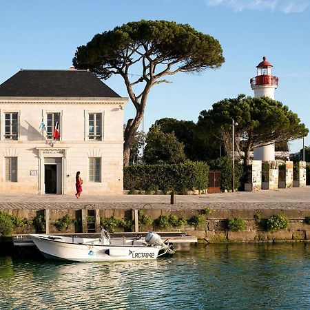 Un Hotel En Ville La Rochelle  Exterior photo